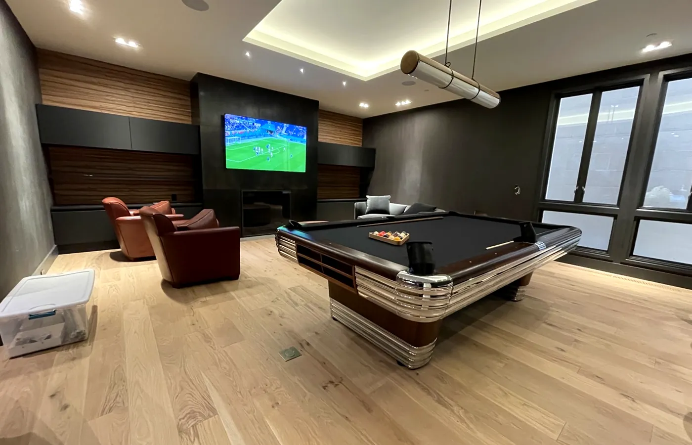 Games room with distributed audio and video
